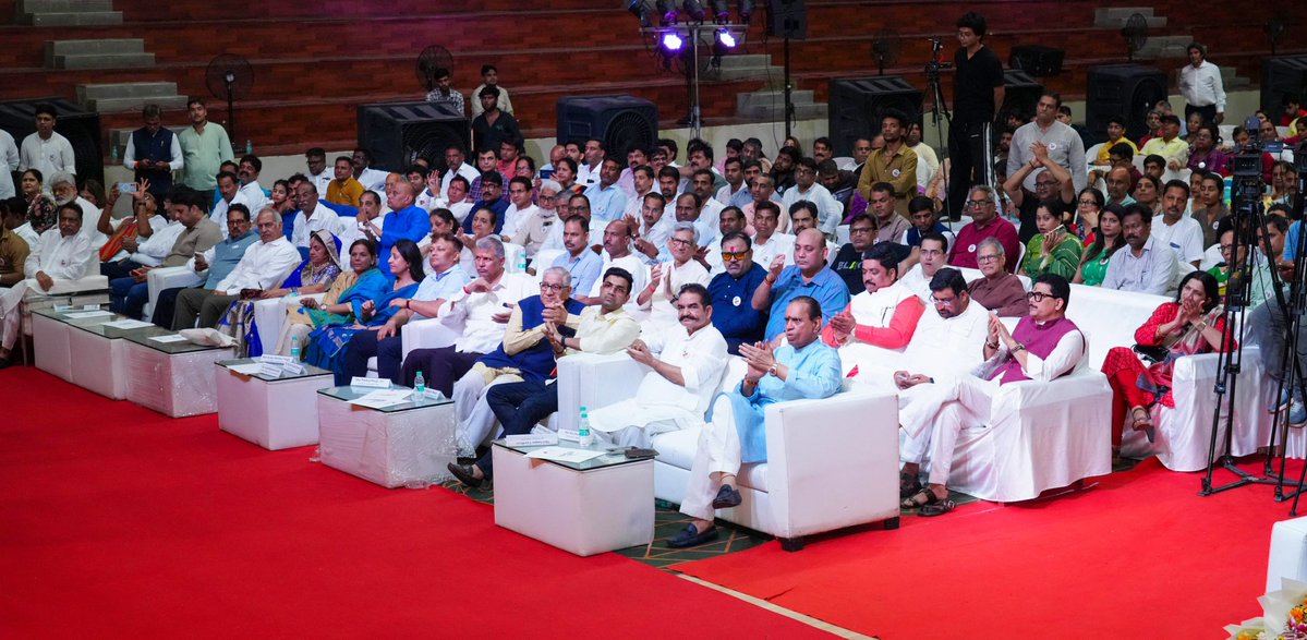 CMO Maharashtra tweet media
