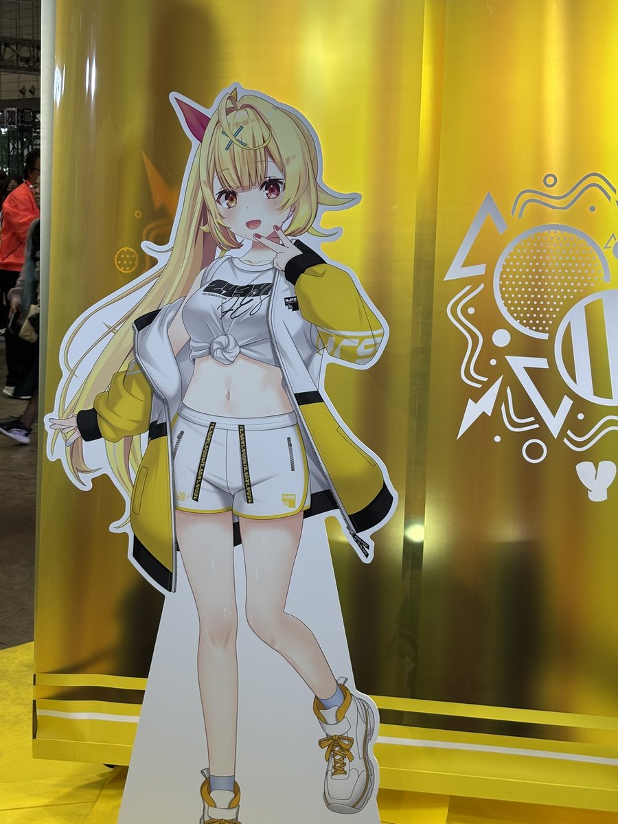 Ayu tweet media