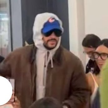 BAD BUNNY DAILY UPDATES tweet media