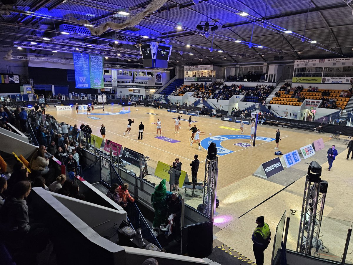 StreetlySGO's tweet photo. We are at @PanthersNball not only enjoying the game but also celebrating Manor Primary &amp; @StGilesPrimary receiving their winning medals at half time! What an experience for the teams!
@StreetlyAcademy @YouthSportTrust https://t.co/9s7giHaXsW