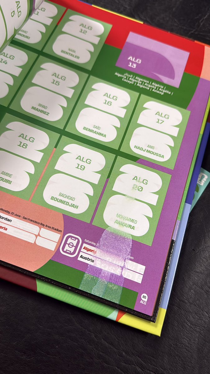 _milaggros's tweet photo. @PaniniAmerica @PaniniArg atrasan la venta de los álbumes para entregar esta poronga mal hecha, ineptos. https://t.co/hXLNI1kMCc