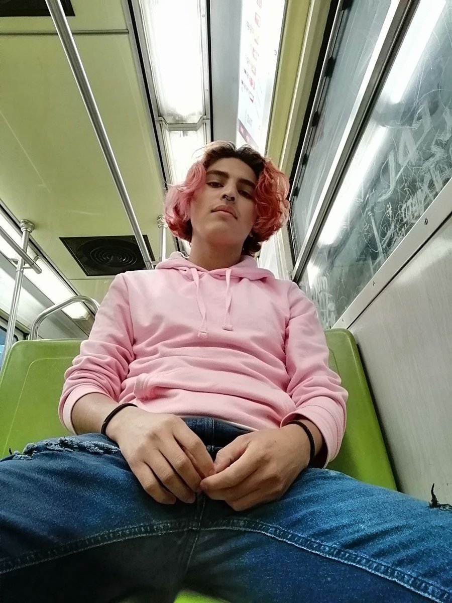 𝕽𝖔𝖘𝖊 𝖁𝖎𝖑𝖑𝖆𝖑𝖔𝖇𝖔𝖘 tweet media