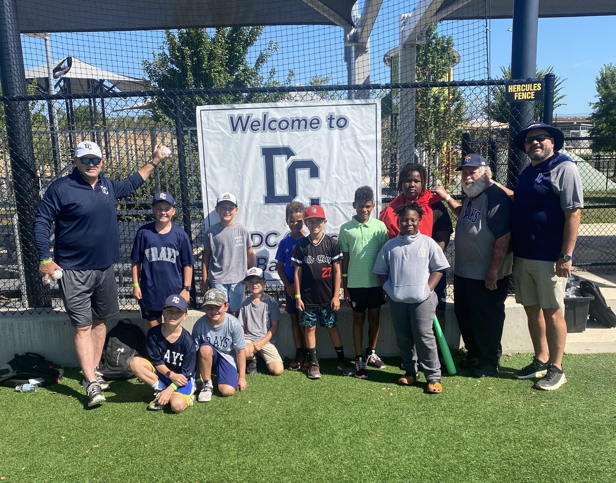 DC Grays tweet media