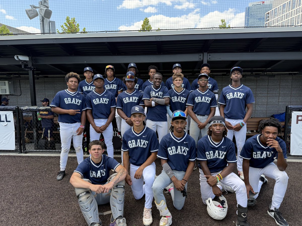 DC Grays tweet media