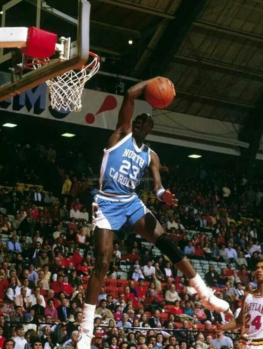 NYsportstalkRQ's tweet photo. Your daily dose of MJ!���🔥🐐 https://t.co/Ih7cl0o64n
