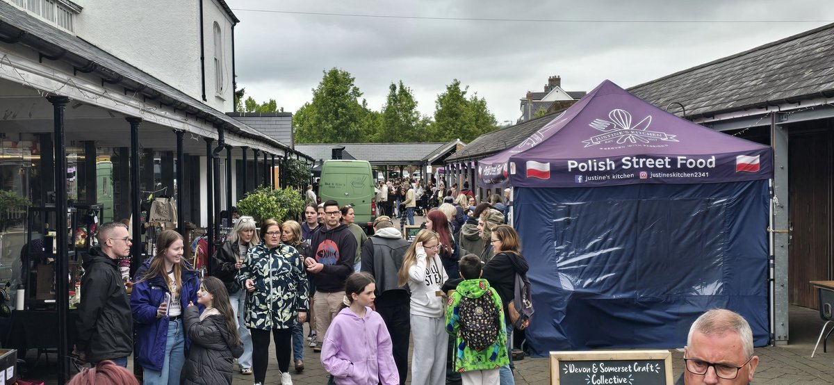 DevonFoodCo's tweet photo. So tonight we are in Tiverton for another of their very successful Electric Nights come and see us 5pm til 9pm! https://t.co/88dbGc9aZh