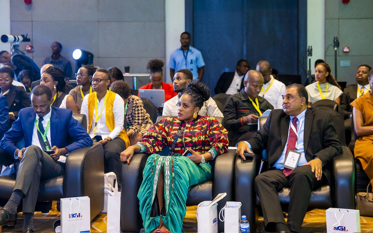 TumenyeAmategek's tweet photo. 2/2
The summit brought together African leaders, innovators, and policymakers to discuss digital governance and the future of cross-border financial systems in Africa.

We remain committed to advancing legal awareness and access to justice for people in communities across Rwanda! https://t.co/w1qTAtcOqV