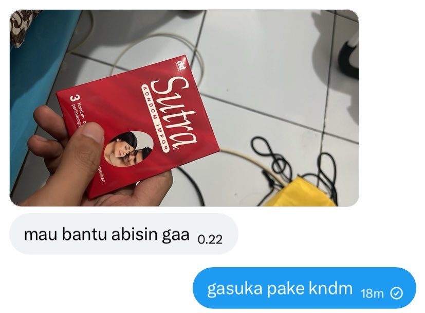 spreimerah's tweet photo. maaf🥺👉🏻👈🏻 https://t.co/lZ7JisGSyK