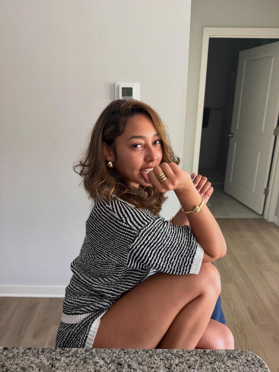 Veronica tweet media