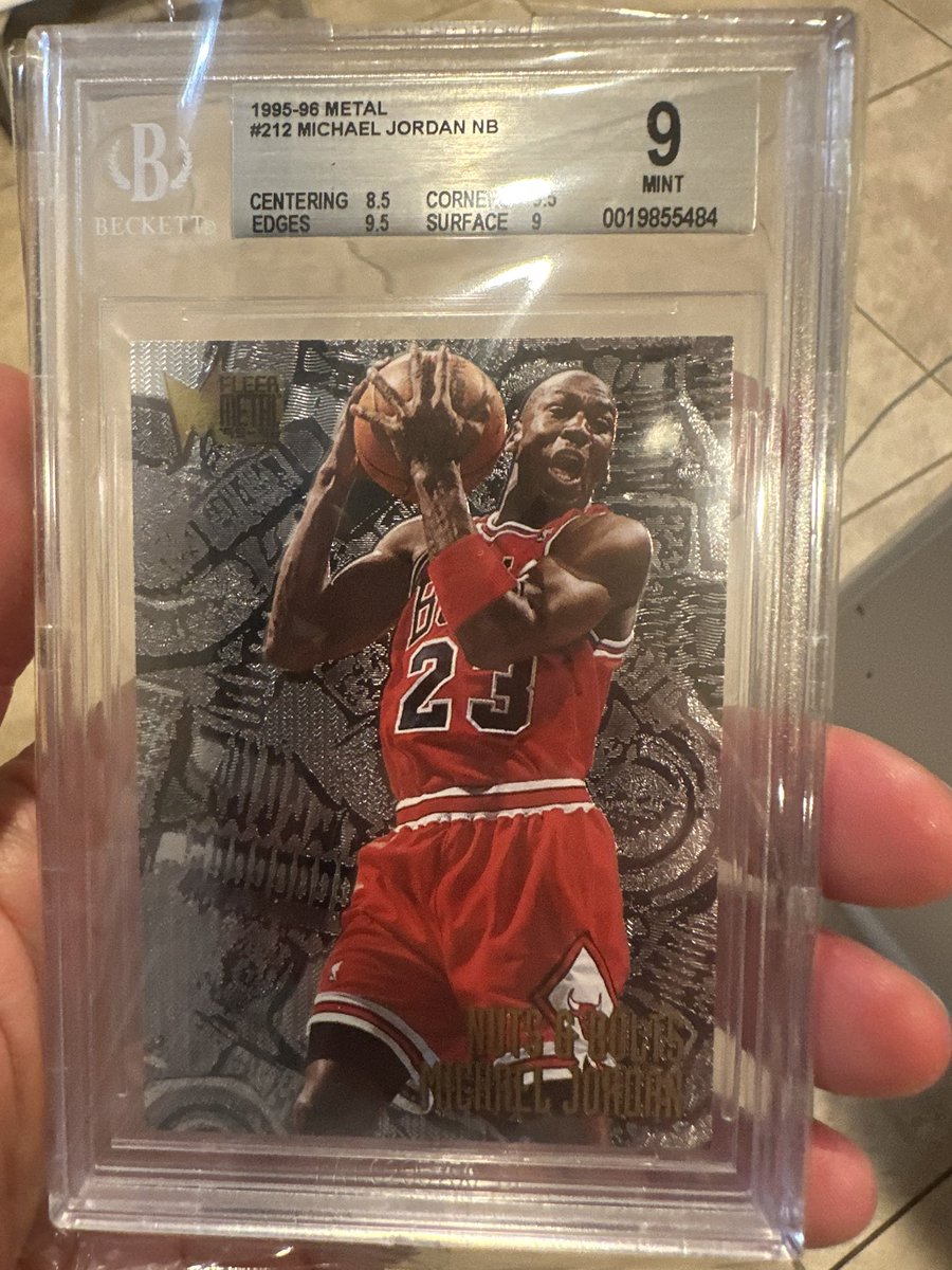 JD_Pollock's tweet photo. Got my first grades back from @beckettcollect. Can’t believe these have just been sitting in my Ronaldo R7 shoe box from when I was a kid. https://t.co/6EfeWEvem9