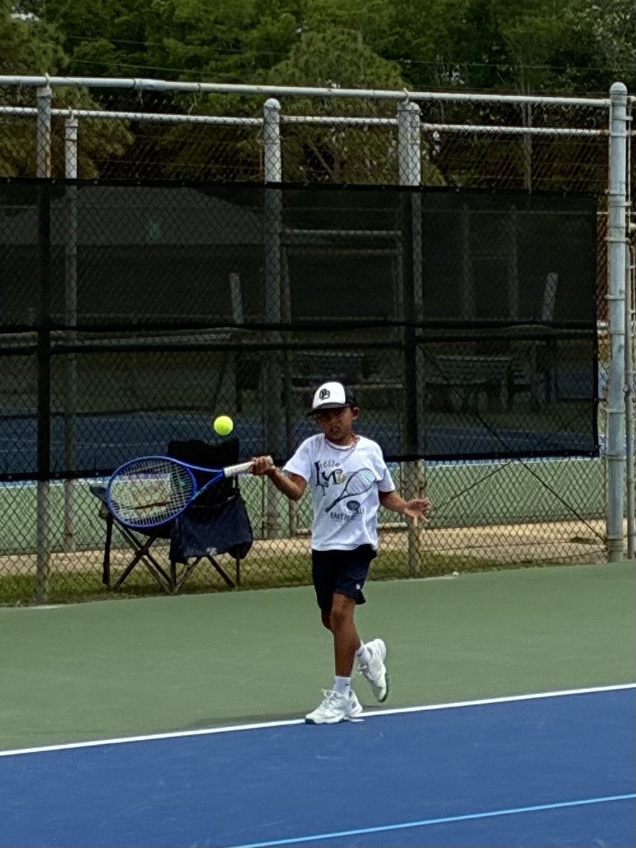 fwbtennisctr's tweet photo. L6 Jr. Tournament vibes! 🔥🎾
Battling hard, making memories, and living the game! 

#fwbtc
#juniortennis
#tennislife
#tennisvibes
#tennis https://t.co/3pJIMHRzsu