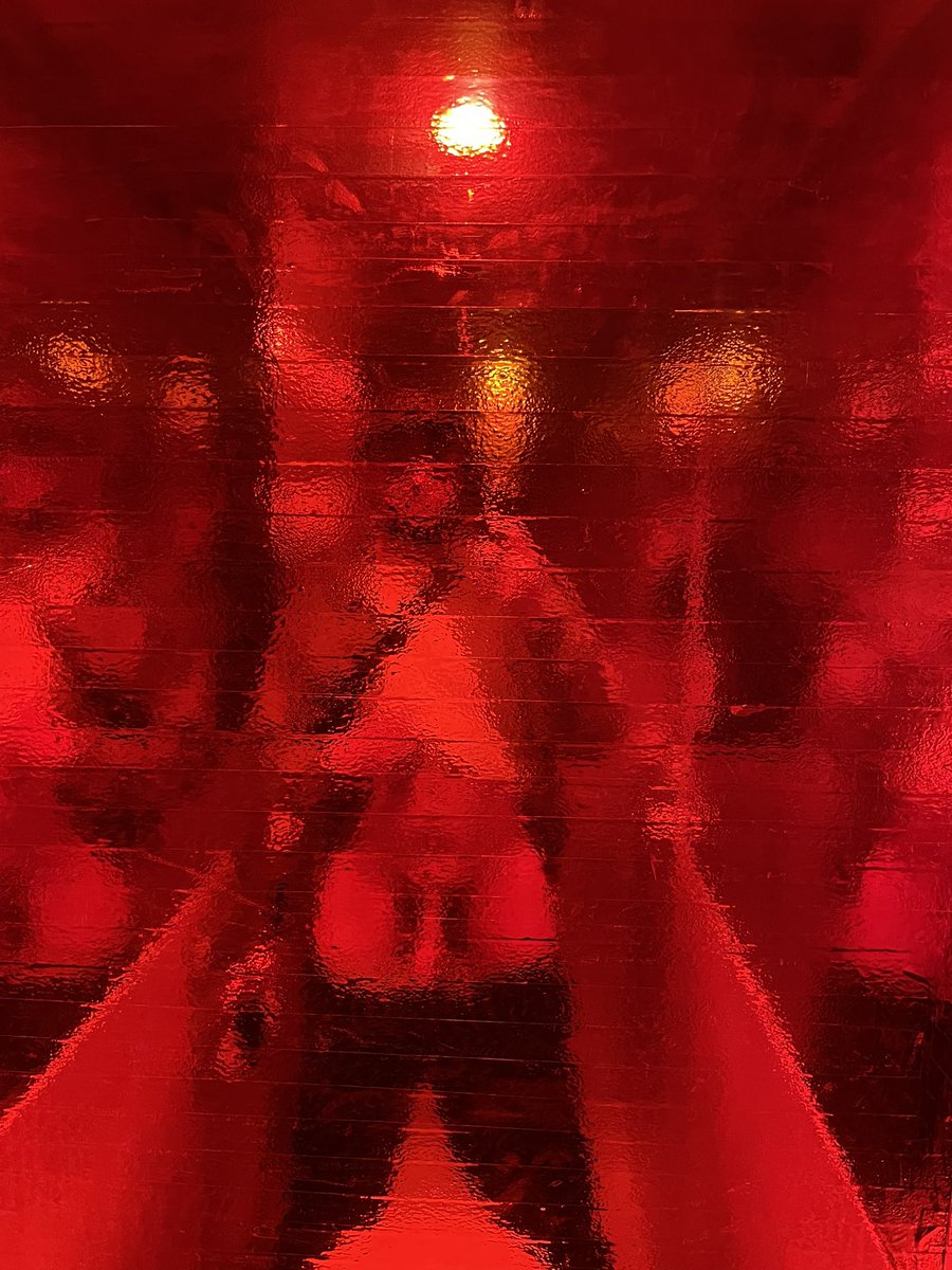 raympat's tweet photo. Currently 2 AM and drunk in Shibuya, Tokyo 🤪 https://t.co/Lh1tSH1drh