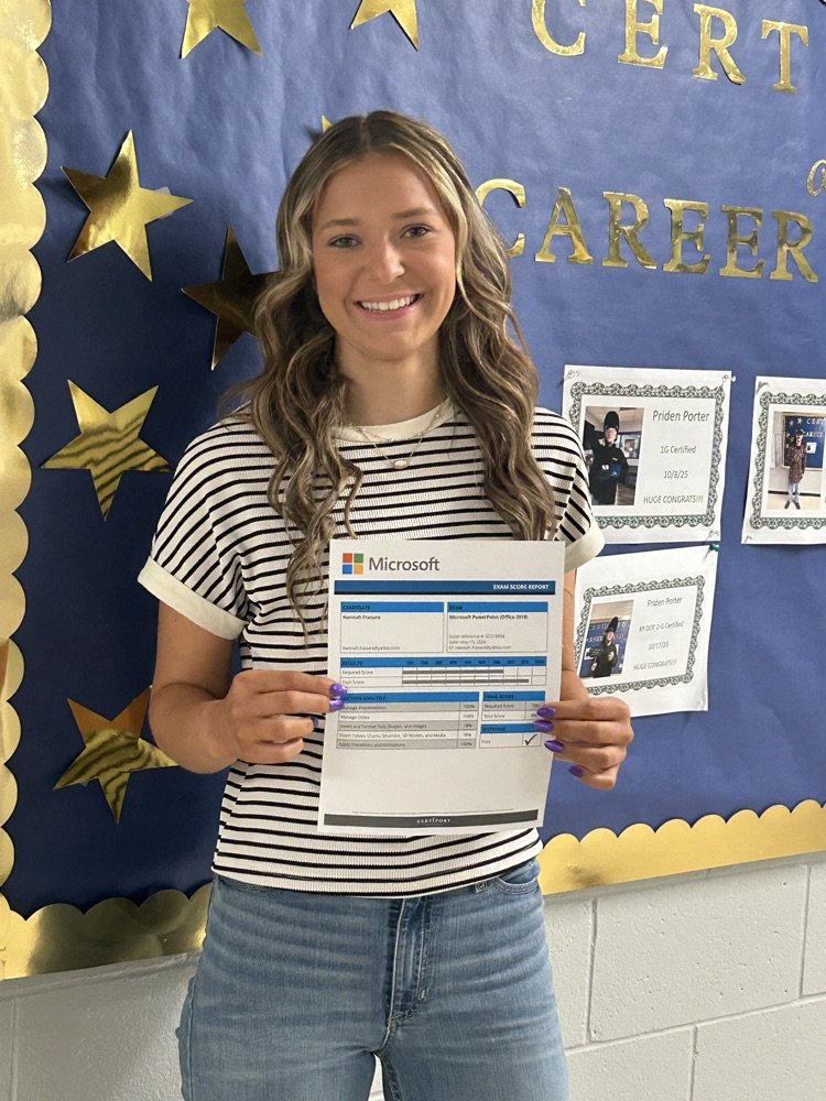 AtcGreenup's tweet photo. HUGE CONGRATS to Hannah Frasure!  She earned her PowerPoint certification and now fully business certified!  Way to go, Hannah! So proud of you!  Nice work, Mrs. Wellman!!! @GCATCFBLA1 https://t.co/2Nc4fA7VcG