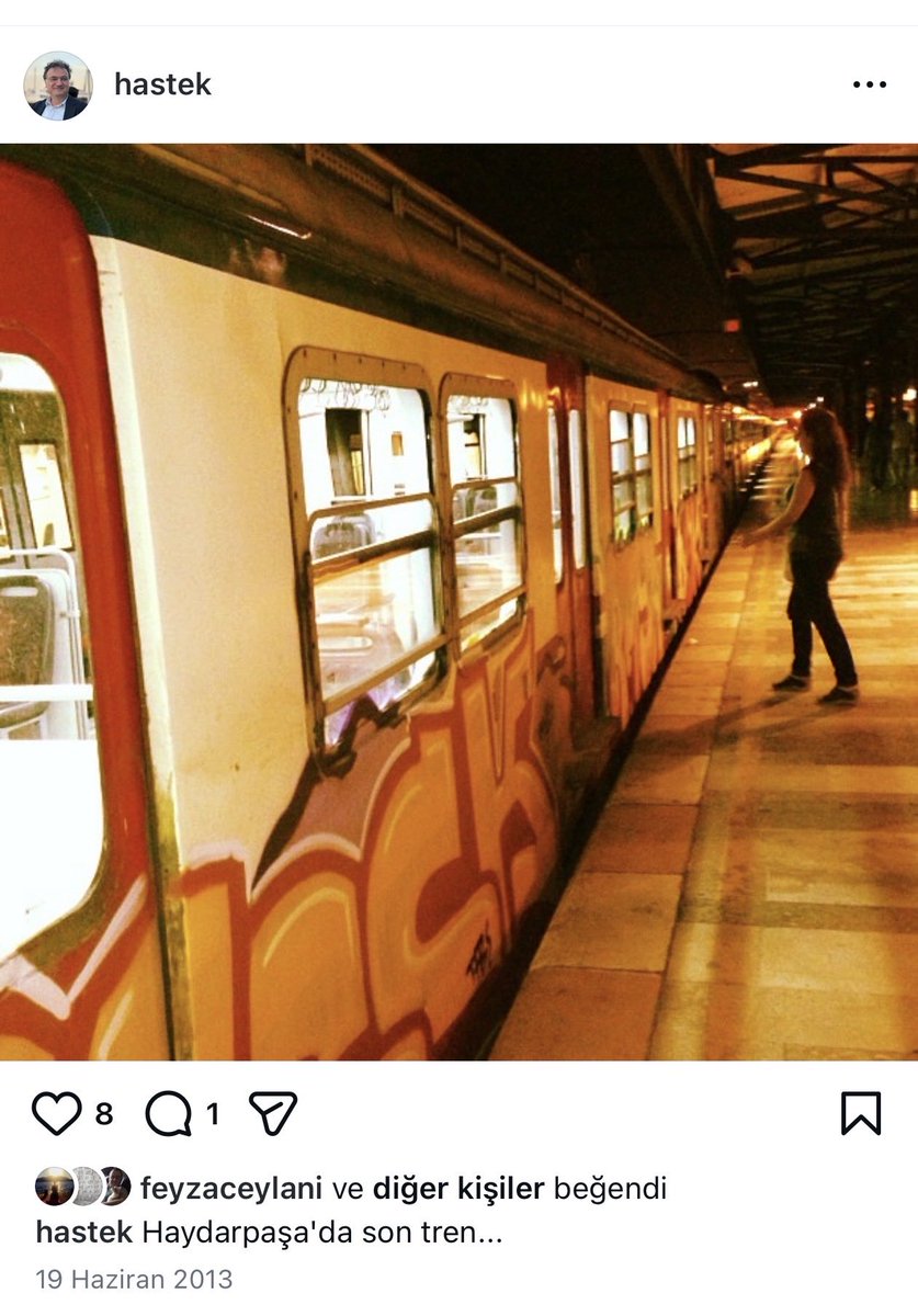 HasTek's tweet photo. @haydarpasadayan Son treni böyle uğurlamıştık … https://t.co/wyPqC9VVK5