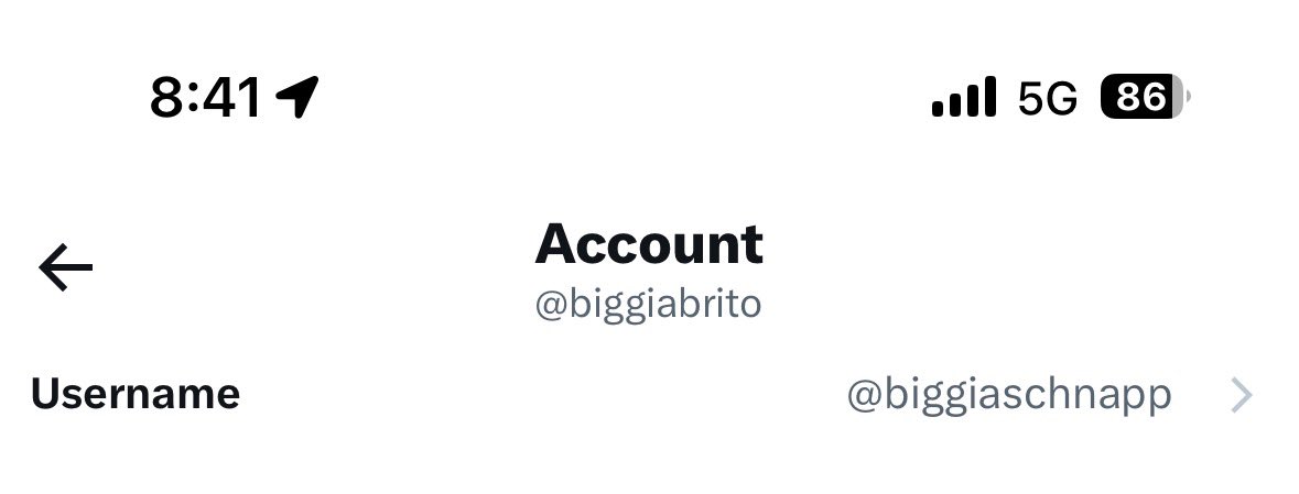 gia 🦌 tweet media