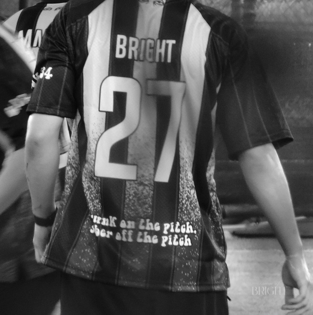 ImageofBRIGHT's tweet photo. I’m so happy I got to see you today,
I’ll always be here supporting you. I’ll stay right behind you—whenever you turn around, you’ll always find me. I promise. Love you 🖤✨🙌🏻

#bluestorecup2026xBRIGHT
#bbrightvc @bbrightvc https://t.co/AS9eM5ivUp