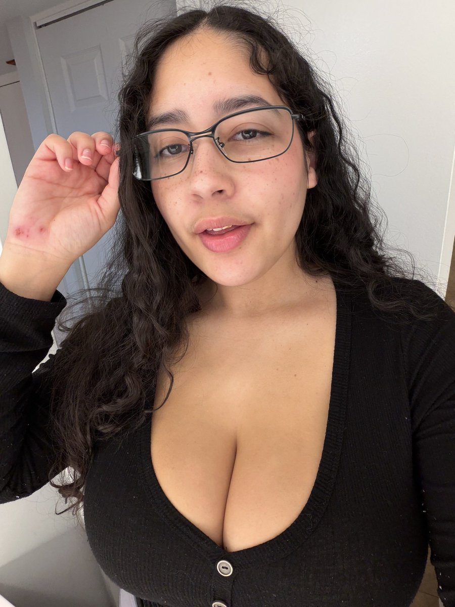 Kammyboo tweet media
