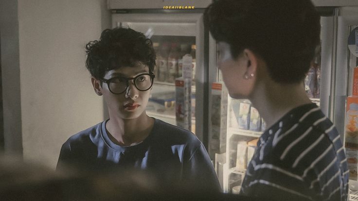 evilbunny45's tweet photo. Also in English!
There's a new double chapter of my KhaiOzone today! Go read it!!!
https://t.co/1L3uiHwxjA
.
.
.
#OffGun #ออฟกัน   #ออฟจุมพล   #กันอรรถพันธ์  @AtthaphanP @off_tumcial https://t.co/F968rPUQbN