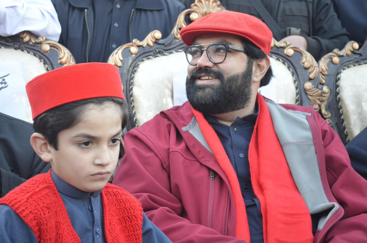 AliRazaAnp's tweet photo. ما ستا په امامت کې نيت تړلې درپسې يم! 
وياړ ايمل ولي خان 
#AimalWaliOurRedLine https://t.co/b73zTdwHlq