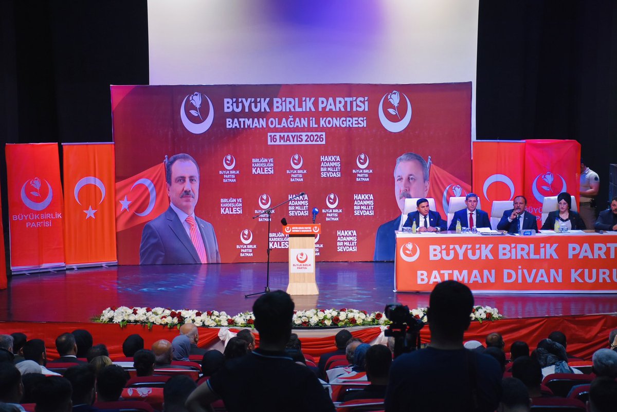 RecepEr_72's tweet photo. 📍Batman İl Kongresi

12.olağan Batman İl kongremizi büyük coşku ve yüksek katılımla gerçekleştirdik.
Yeni seçilen Arkadaşlarımızı tebrik eder, başarılar dilerim

#BirliğinVeKardeşliğinKalesi
#BüyükBirlikPartisi https://t.co/oH6IvNo4RI