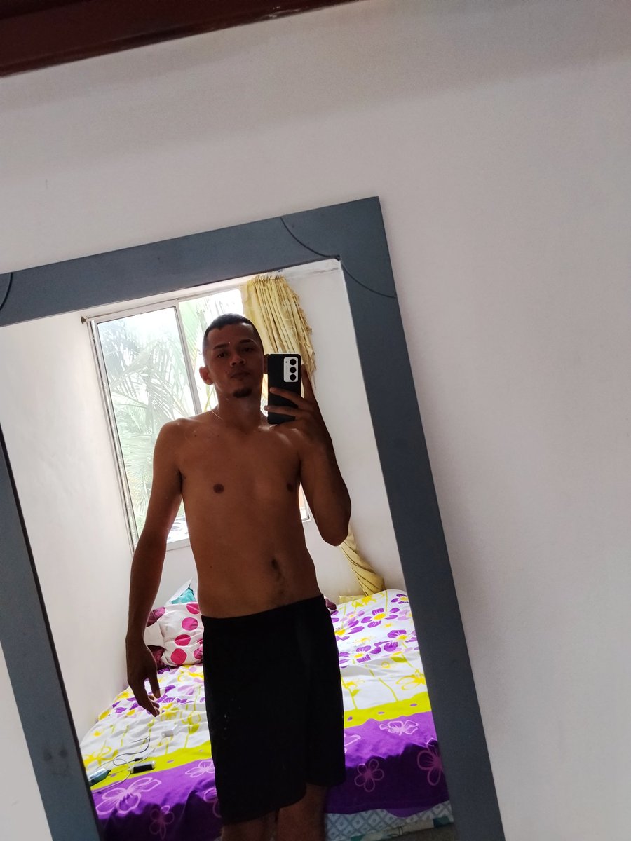 Leimar97's tweet photo. que se hace en cali hoy ?
🍆😈 https://t.co/bmE1iRaXdp