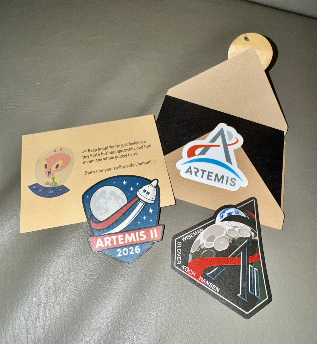 ella ⸆⸉ artemis ii era tweet media