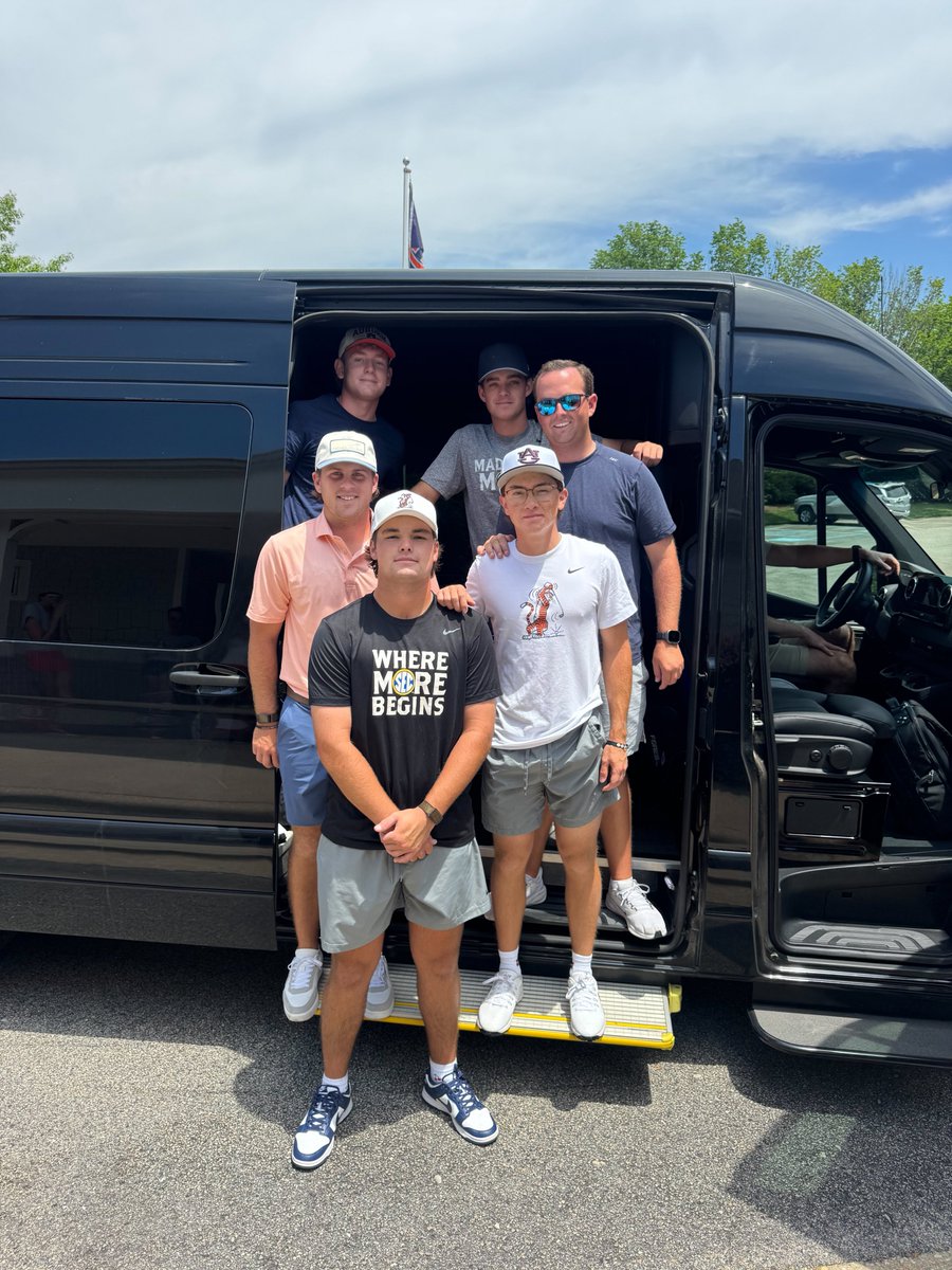 Auburn Men's Golf tweet media