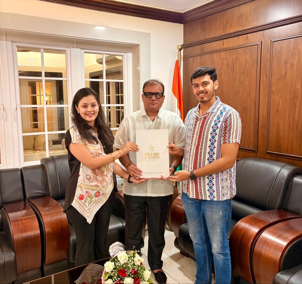 World Book of Records tweet media