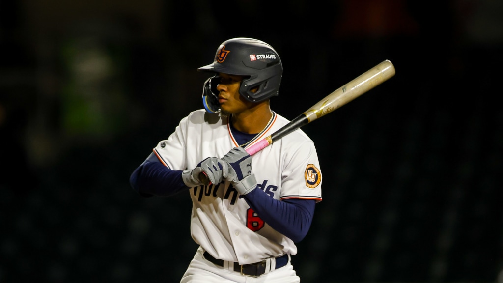 EOBASEBALLCLUB tweet media