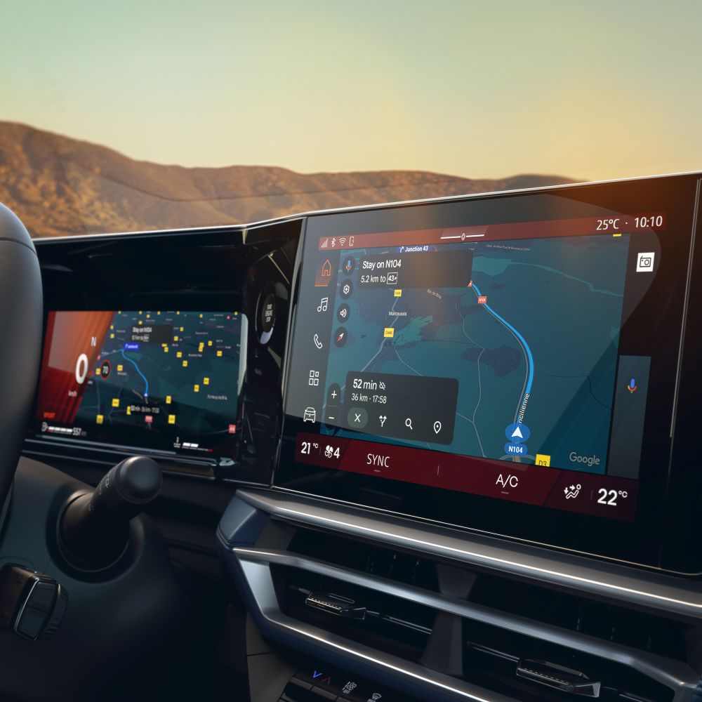 Jose_agui_'s tweet photo. La nueva Renaul Boreal 2026 quiere competir fuerte en el segmento SUV con un diseño mucho más moderno, interior premium, tecnología y asistencias de manejo 

Pantallas enormes, motor turbo y un enfoque mucho más tecnológico

Más info aquí 🔗 https://t.co/fc7KEkc5OT https://t.co/Xh3o3T6CJL