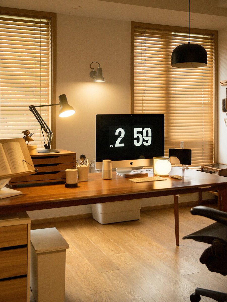Elle tweet media