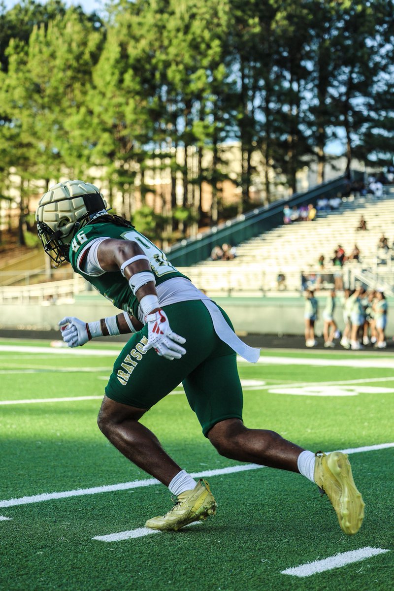 OlaJ_Hunter's tweet photo. Built By Grayson.

Spring ✅ Senior SZN Loading 📶

@grayson_fb x #4TheG x #TEU
@CoachCarswell @RecruitGeorgia https://t.co/z8CG94ZXRj
