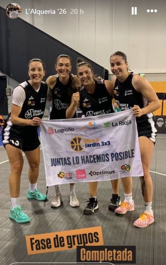 robertoestebas's tweet photo. AGUA Y JARDÍN 3x3.
El equipo riojano está en semifinales tras ganar en cuartos a ONTIBASKET en L' Alqueria del Basket en Valencia.
Jugamos contra Valencia Basket https://t.co/yVLFMnyvlQ
