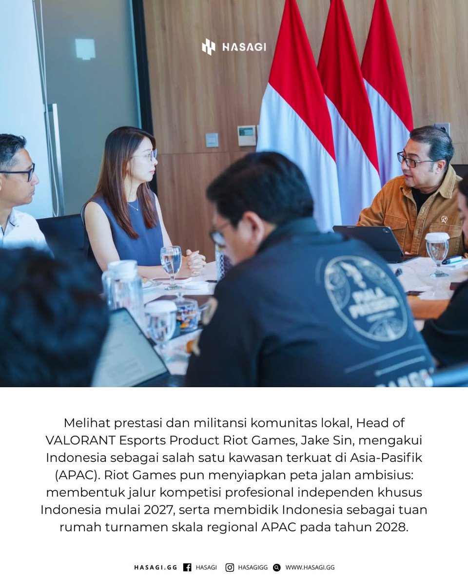 strafeapp's tweet photo. RUMOR: Indonesia is reportedly set to host VCT Pacific 2028 🇮🇩

According to HasagiGG, Riot Games recently met with Indonesia’s Ministry of Tourism and Creative Economy to discuss future regional events and plans for VCT Pacific 2028.

If this happens, the atmosphere would be absolutely insane.