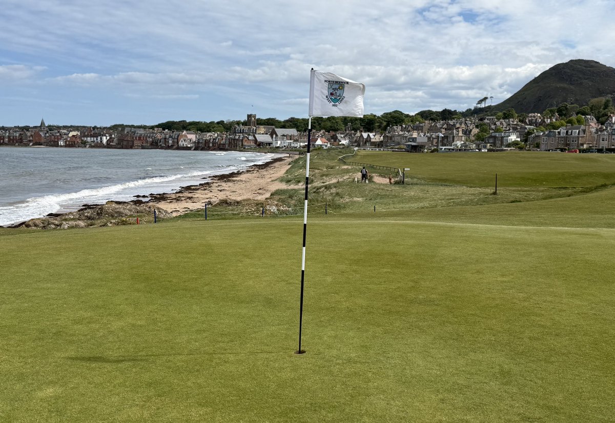 ukgolfguy's tweet photo. A wonderful afternoon at @NorthBerwick_GC. Always one of golf’s special days. https://t.co/D7ynMudr57
