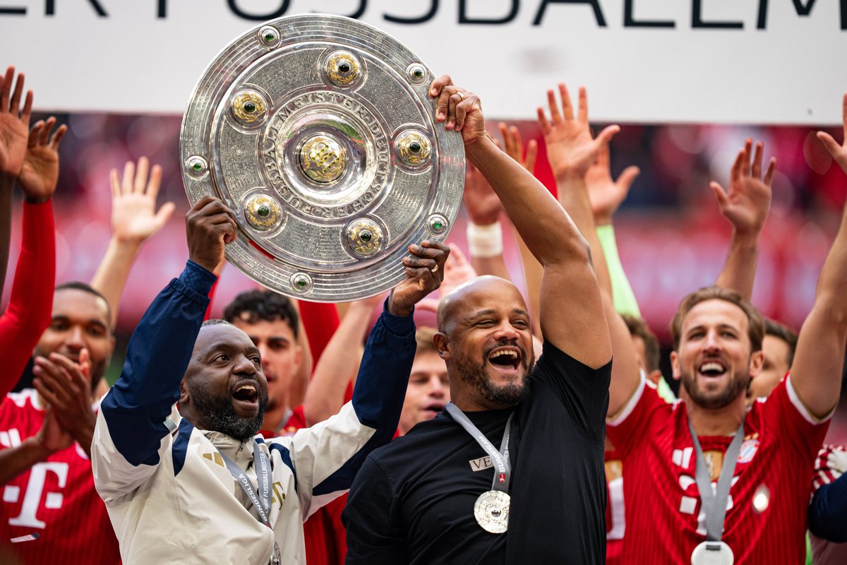 FC Bayern München tweet media