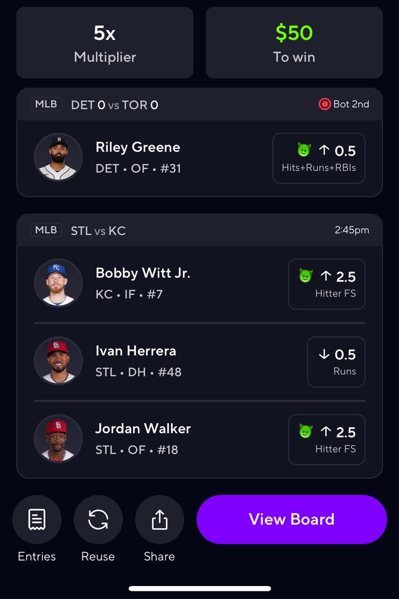 nut4zari's tweet photo. @CeeJSports Who sells me?🧐 https://t.co/xFl0jNzOto