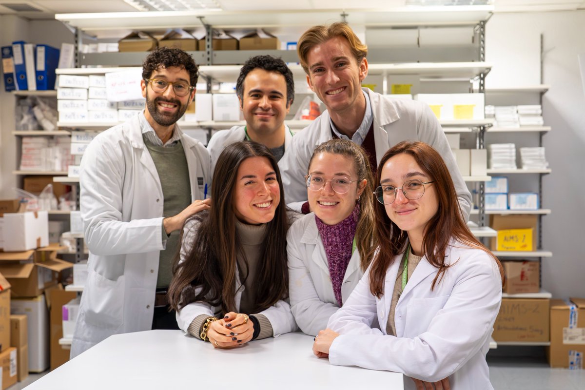 FarmaGregorio's tweet photo. Hoy celebramos el #DíaDelEnsayoClínico. Detrás de cada avance hay un equipo que cuida cada detalle: rigor, coordinación y mucha vocación. Gracias a quienes convierten la investigación en oportunidades reales para los pacientes. 💙🔬 https://t.co/HD21wE07LZ