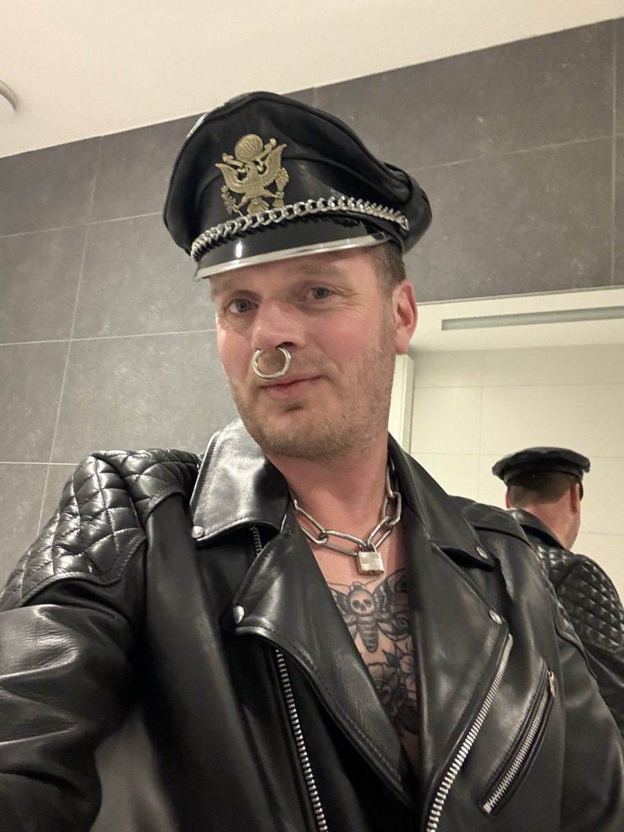 leatherstudx tweet picture