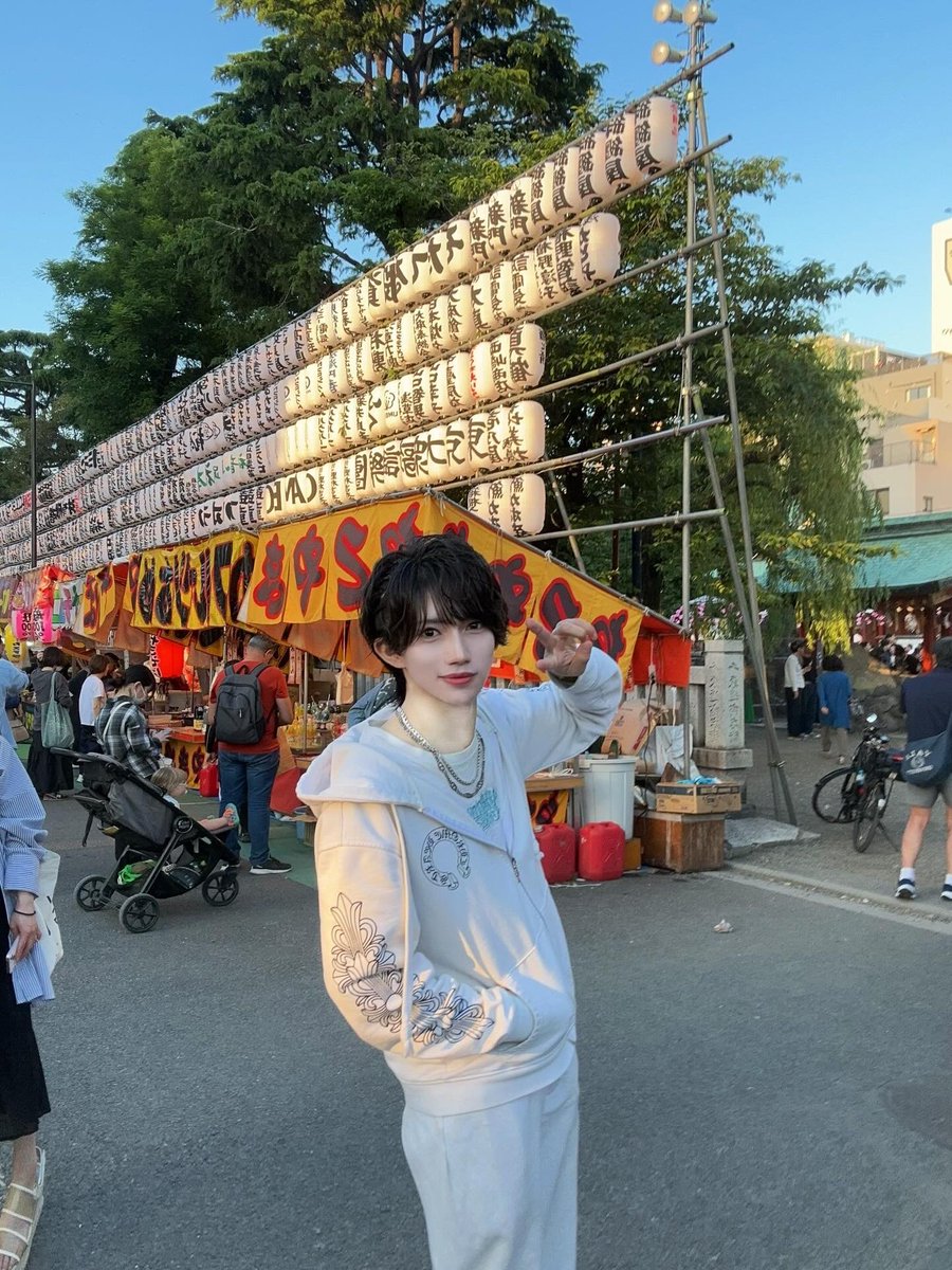 FOX_kaname's tweet photo. 早く一緒に回ろっか https://t.co/NHnrCVmHAM