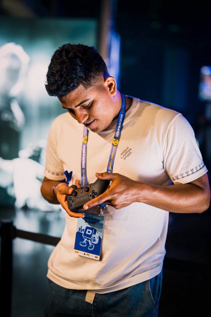 SCUF tweet media