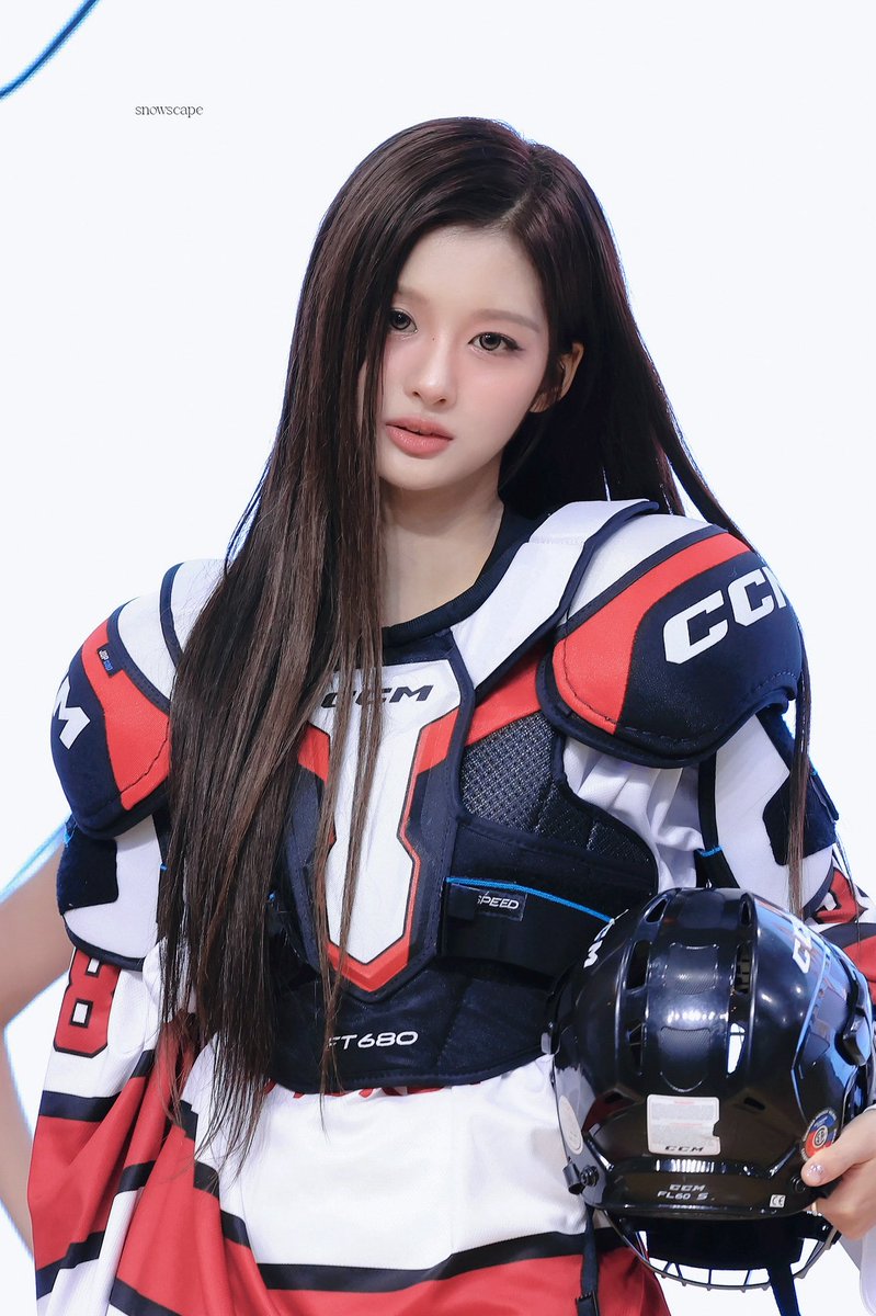 snowscape126's tweet photo. 260516 HQ 

#엔믹스 #설윤 #NMIXX #SULLYOON https://t.co/N0FDcZZOrz