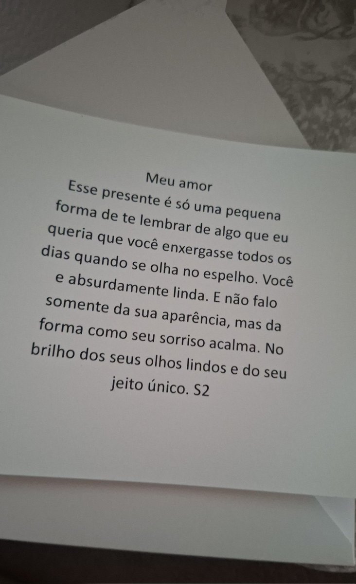 gicamour's tweet photo. Eu sou a garota mais sortuda do mundo😭 https://t.co/WaBEtlCZxU