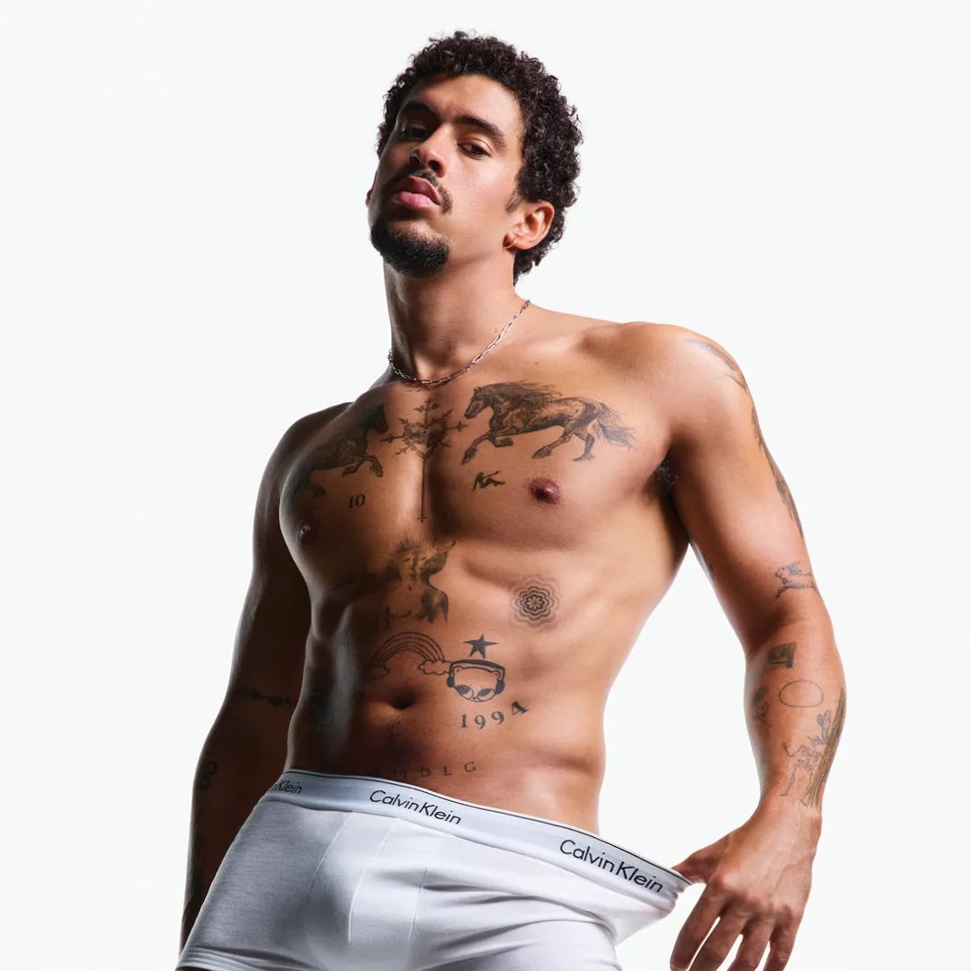 Bad Bunny HQ tweet media