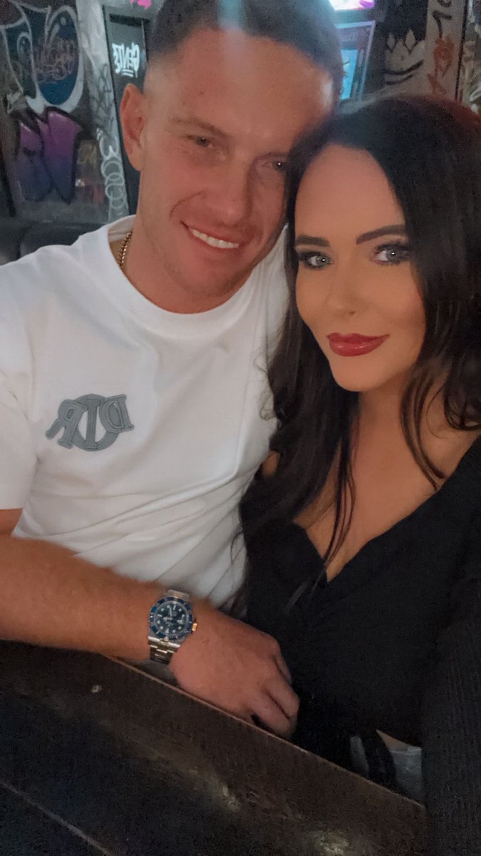 Sam & Lou tweet media