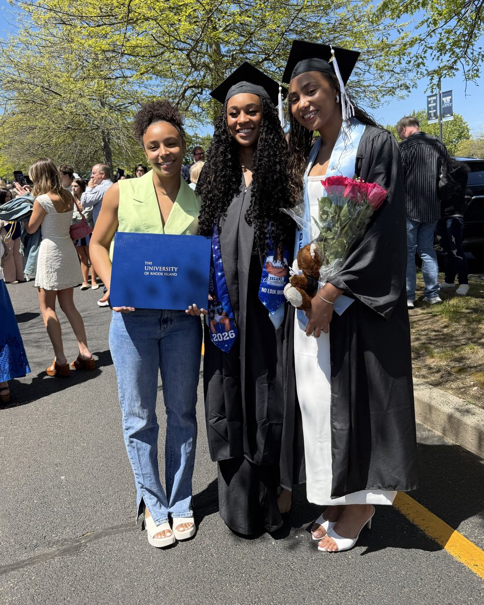 rhody_wbb's tweet photo. congratulations to our grads and the class of 2026🎓‼️🐏 https://t.co/V9f2LHP6pt