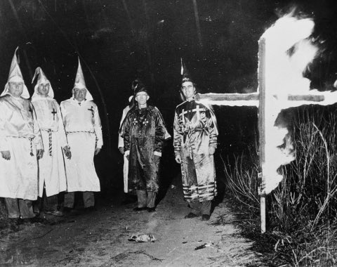 rdwe1's tweet photo. @FactsJournal1 @elonmusk Continuing a proud history of weaponizing the cross to intimidate marginalized groups or promote exclusionary agendas. Brings a tear to your eye. https://t.co/YHn25YaWgC