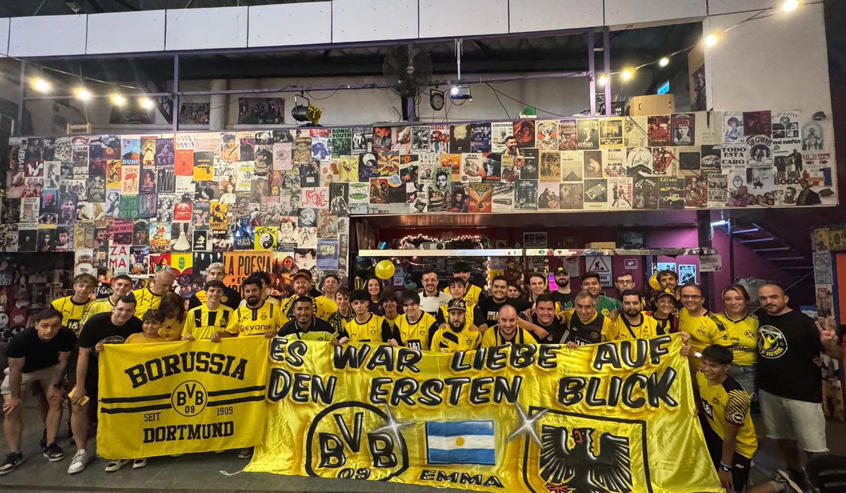 GenteDeDortmund's tweet photo. Queremos agradecer a toda la comunidad de @BVBDortmund_Arg por acompañarnos en esta durísima temporada para nosotros.

Nunca abandonamos ni abandonaremos los colores.

Seguiremos estando como siempre. https://t.co/oR0TbwwZ9J