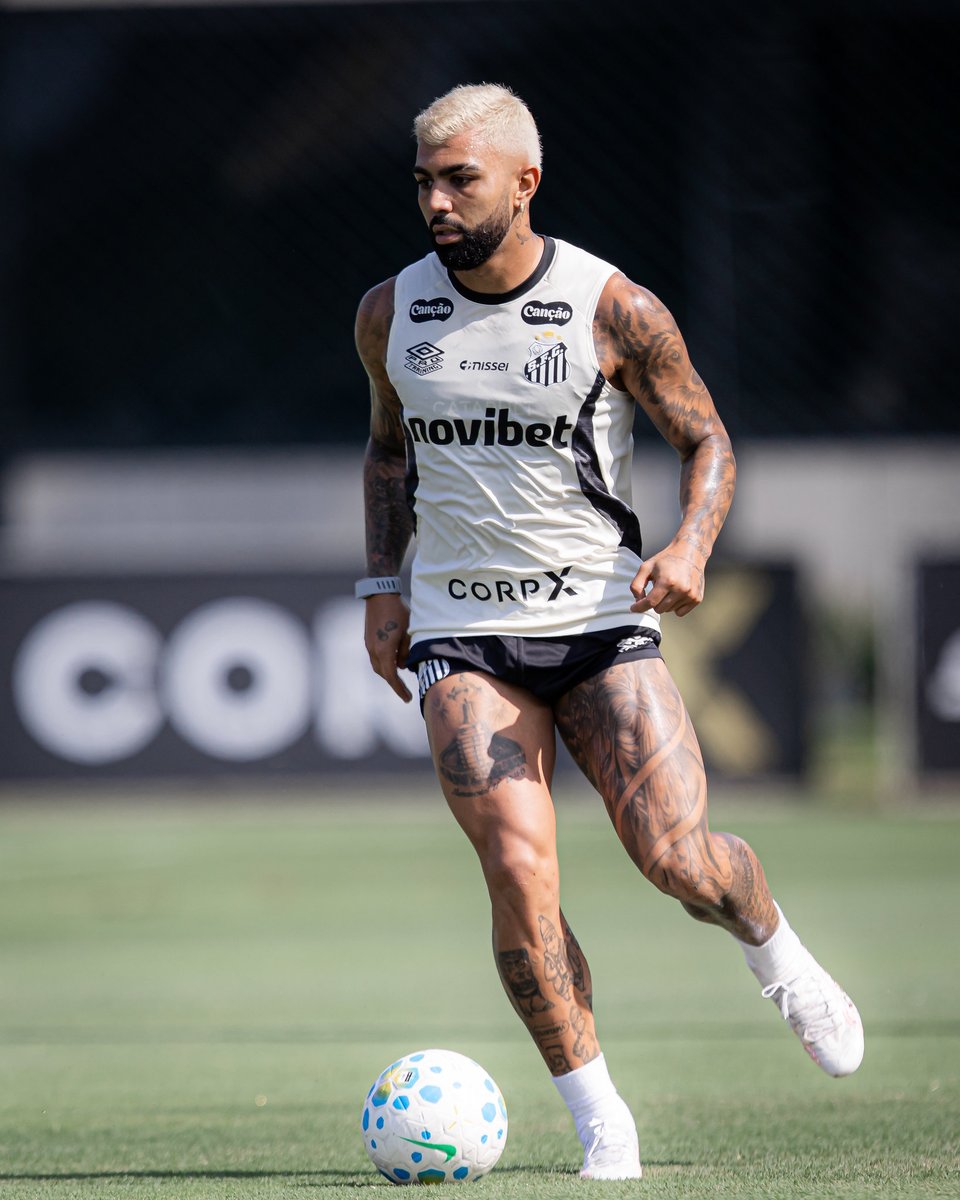 SantosFC's tweet photo. 👱🏽‍♂️9️⃣💪🏽 https://t.co/RbW6fdHHPA
