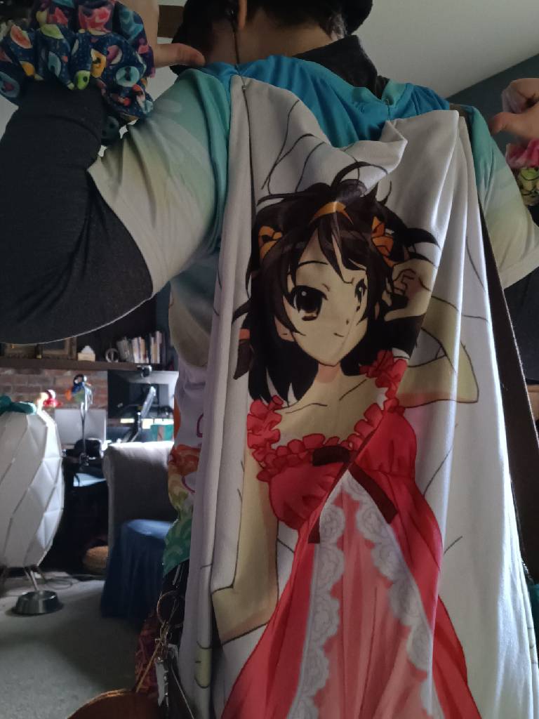 くるまる tweet media